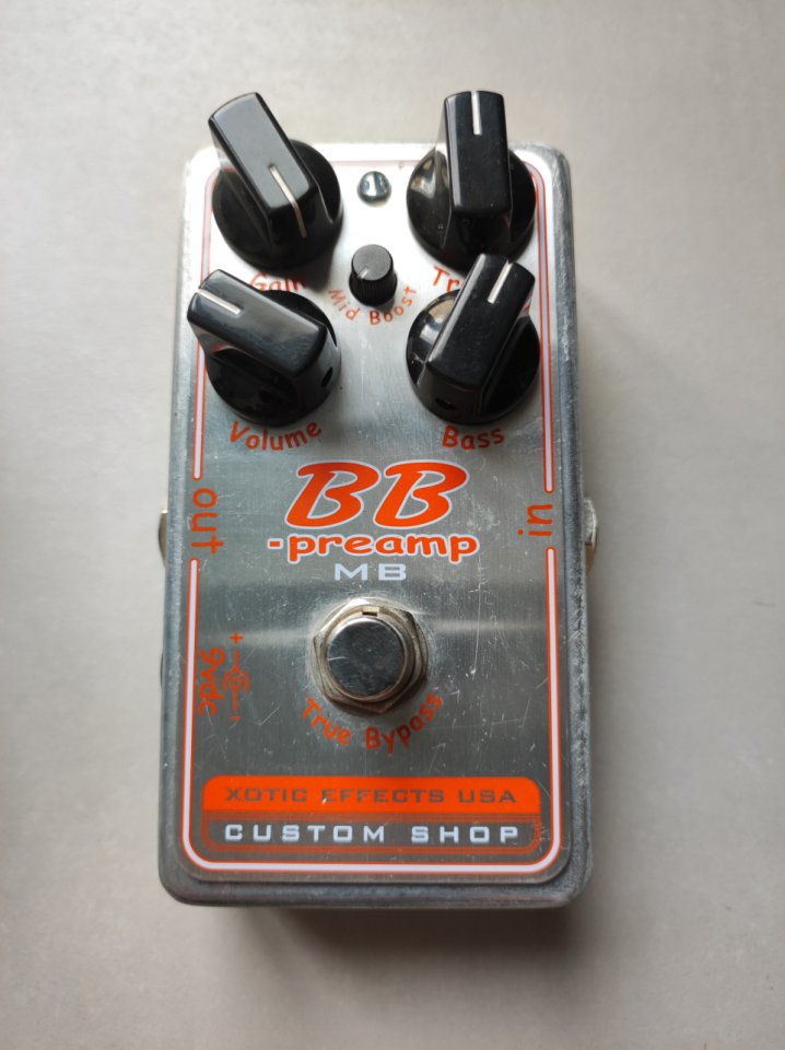 Xotic BB Preamp CS mid Boost