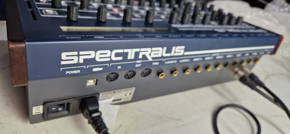 Radikal Tecnologies Spectralis - totalmente revisada