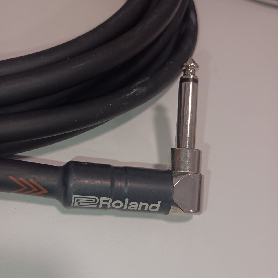 4 Cables Jack Roland y cordial de segunda mano · Foto 2 de 4 · Málaga · 40 €