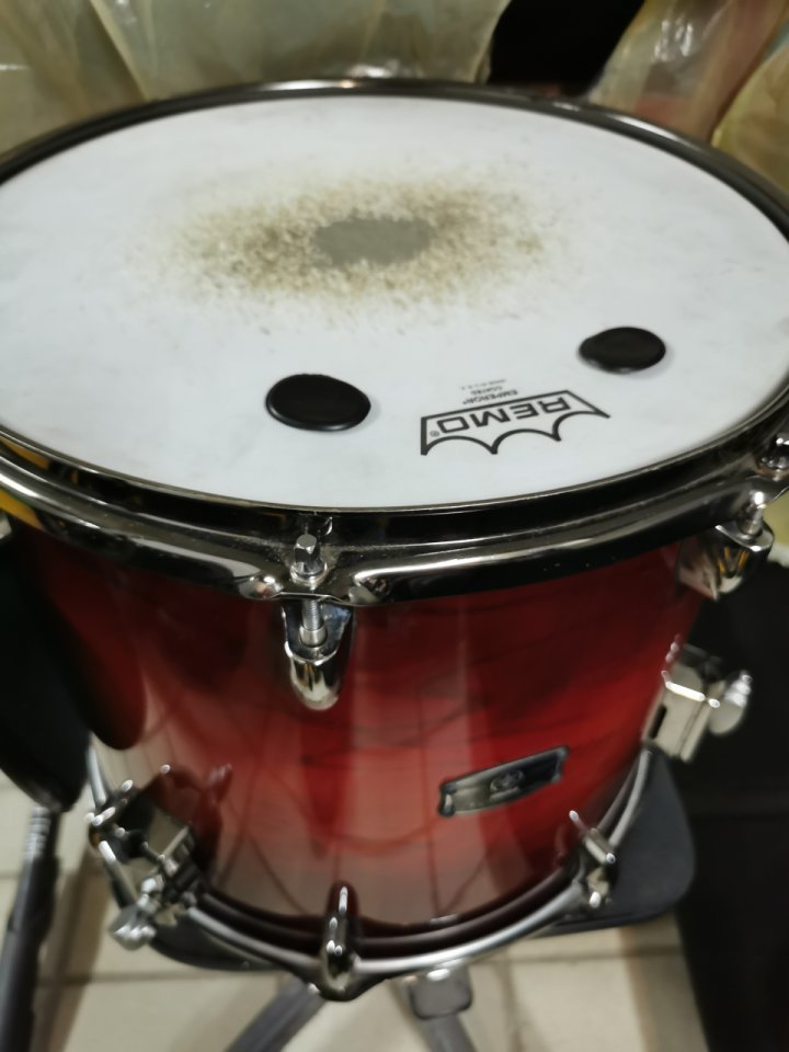 Yamaha Live Custom Oak 4 piezas de segunda mano · Foto 8 de 9 · Barcelona · 1975 €
