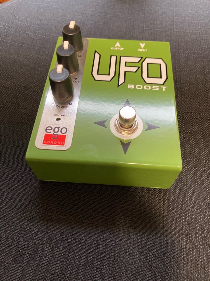EGO SONORO UFO Boost de segunda mano · Foto 2 de 5 · A Coruña · 50 €