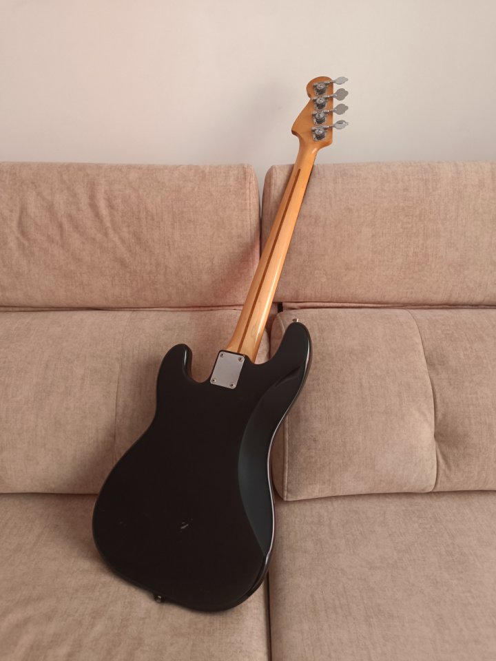 Fender Precision Japan 1994