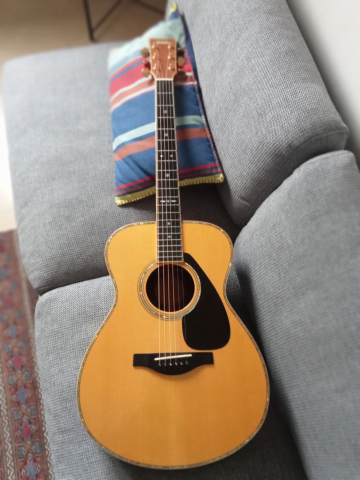Guitarra acustica Yamaha LS36 de segunda mano · Foto 3 de 10 · Barcelona · 2300 €