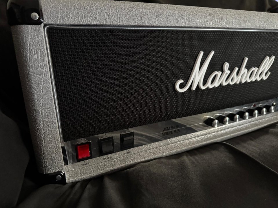 Marshall 2555X Silver Jubilee a toda prueba revisado con válvulas nuevas de segunda mano · Foto 4 de 10 · Madrid · 850 €