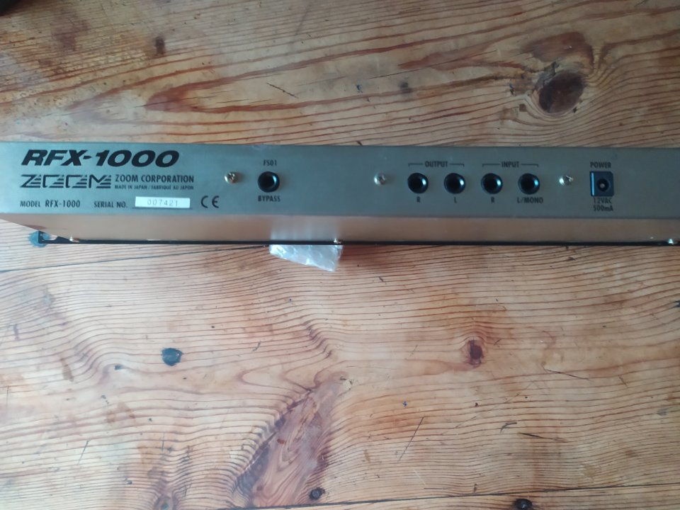 multiefectos ZOOM RFX1000 de segunda mano · Foto 3 de 3 · Huesca · 80 €