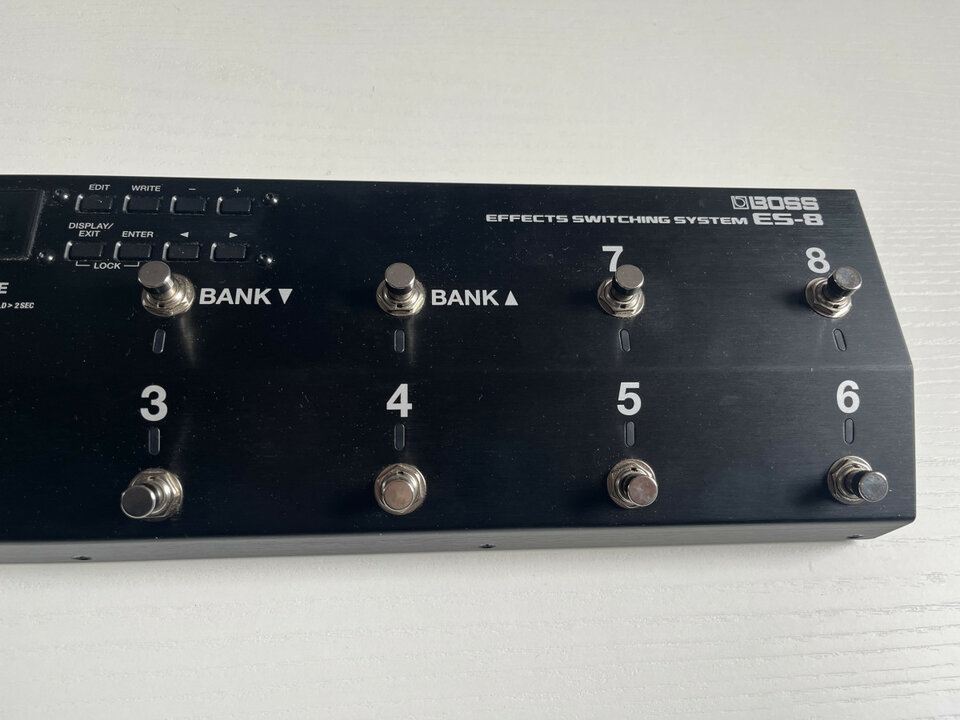Boss ES-8 Effects Switching System