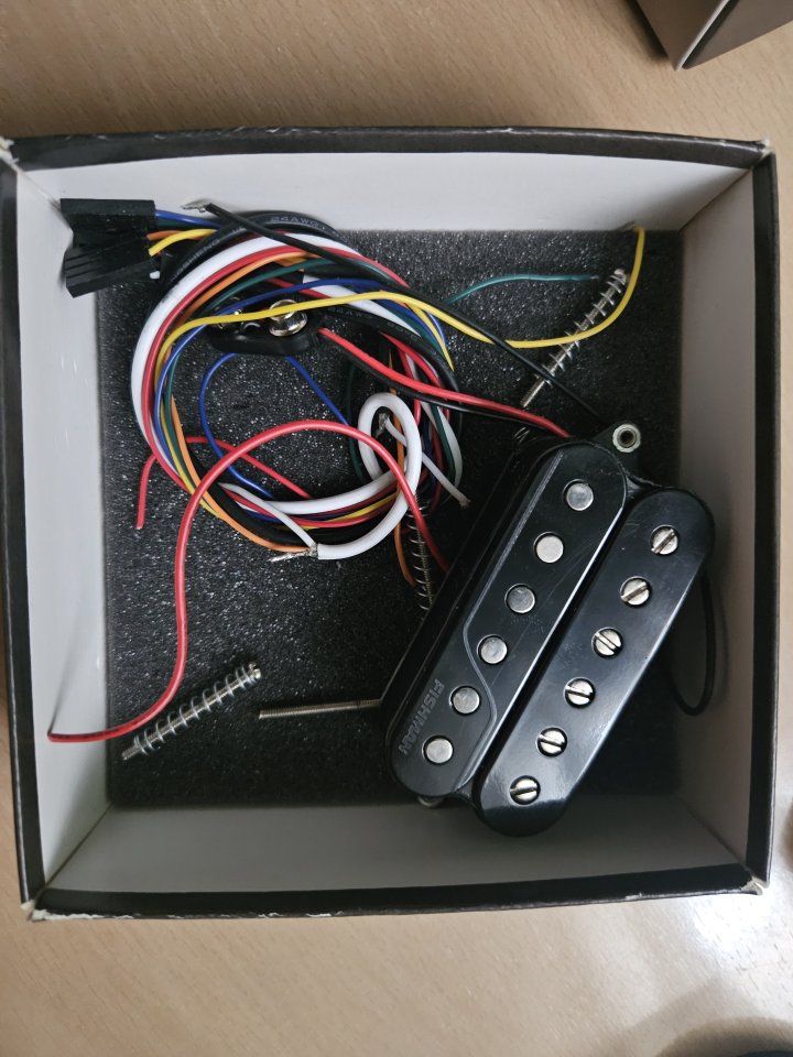 Pastilla Fishman Fluence Open Core Classic Mástil