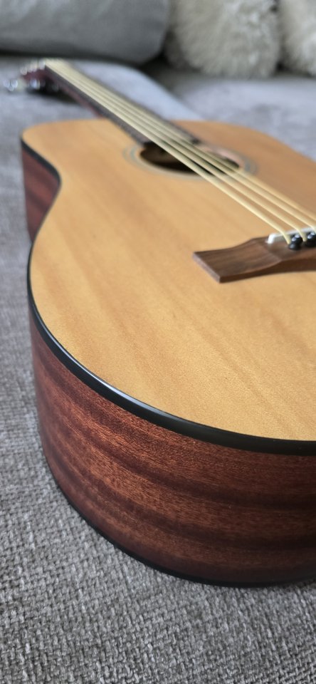 Fender FA-15 de segunda mano · Foto 4 de 10 · Madrid · 99 €