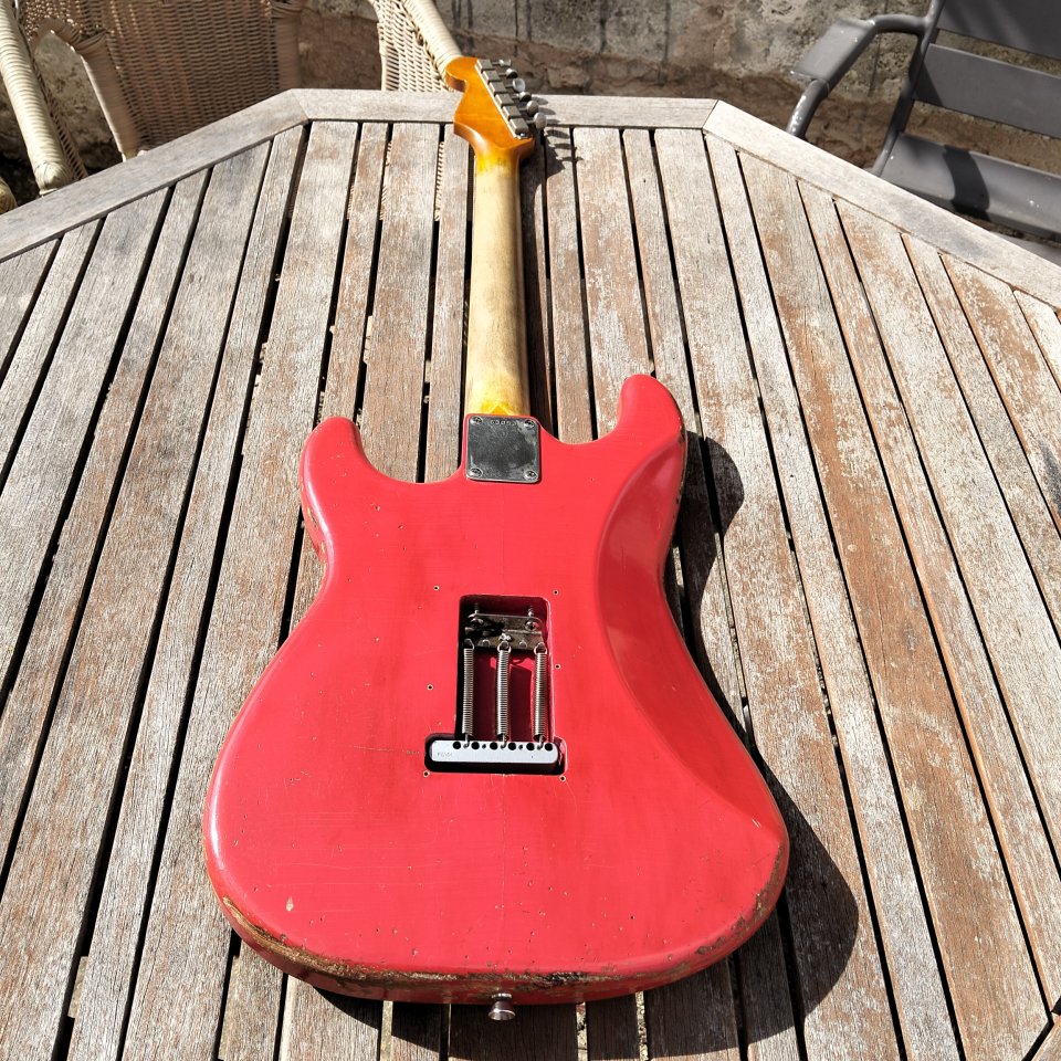 Stratocaster Bad Dog Custom Guitars de segunda mano · Foto 2 de 10 · Illes Balears · 1400 €