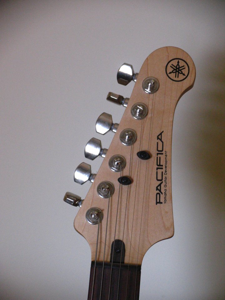 Yamaha Pacífica 311H