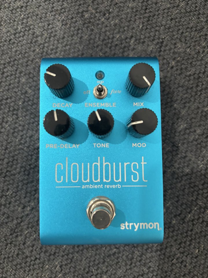 Strymon Cloudburst Reverb de segunda mano · Foto 1 de 4 · Sevilla · 175 €
