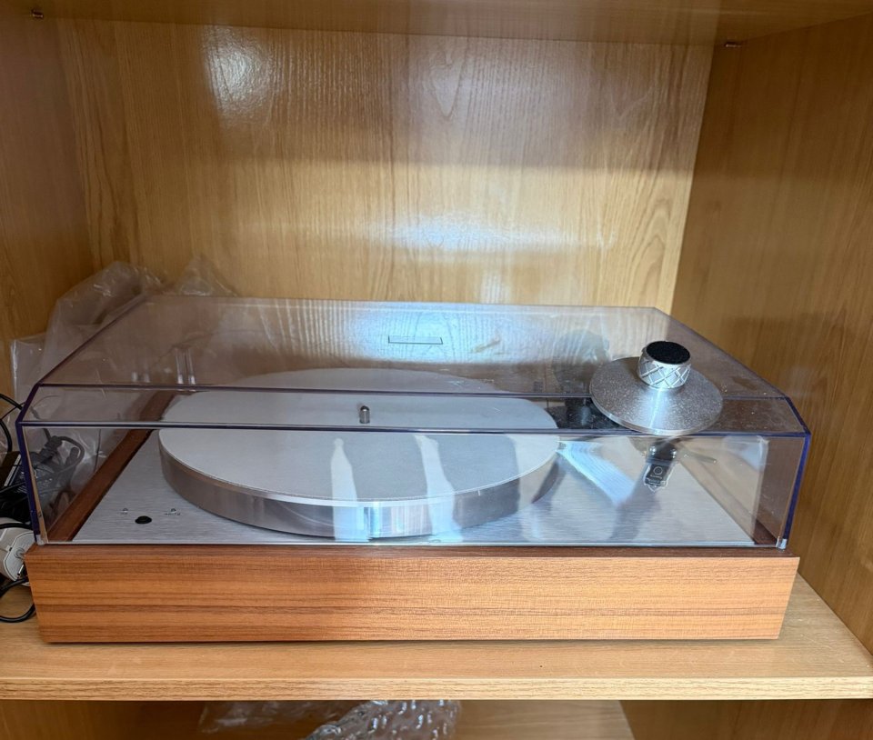 Tocadiscos Pro-Ject The Classic SB SuperPack de segunda mano · Madrid · 750 €