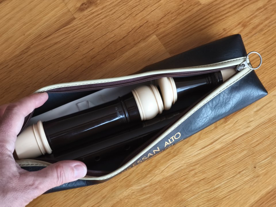 Flauta dulce Vintage Bressan Alto ZEN-ON de segunda mano · Foto 3 de 6 · Barcelona · 85 €