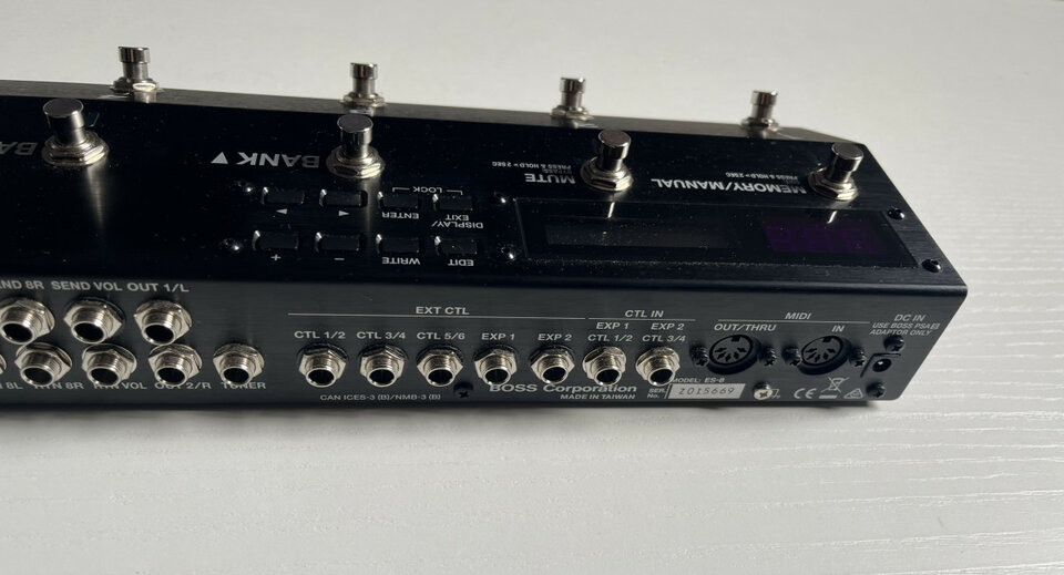 Boss ES-8 Effects Switching System