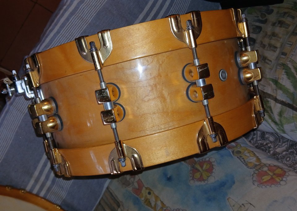 Venc una de les dues Premier Signia amb rutlles de fusta que tinc.