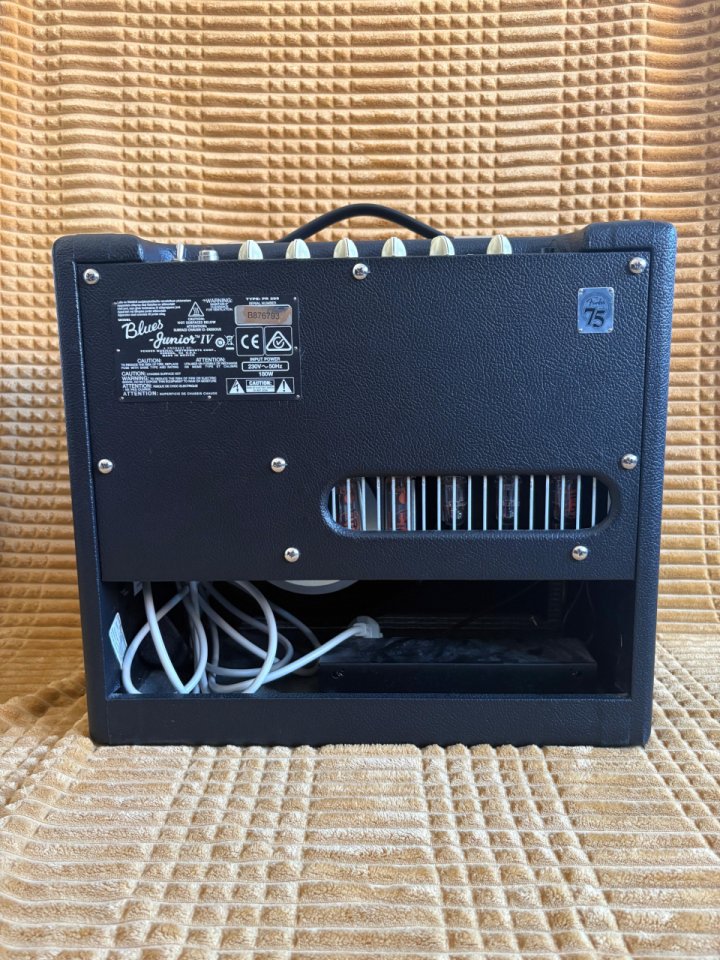 Fender Blues Junior IV *RESERVADO*