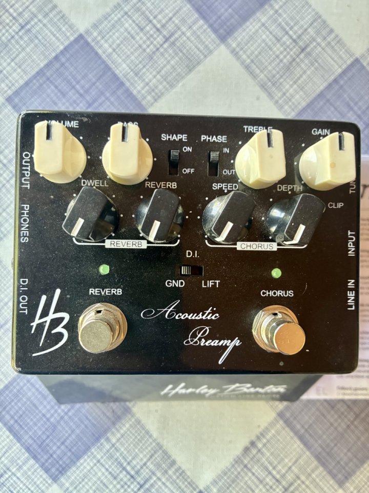 Harley Benton Custom Line Acoustic Preamp de segunda mano · Foto 2 de 6 · Madrid · 50 €