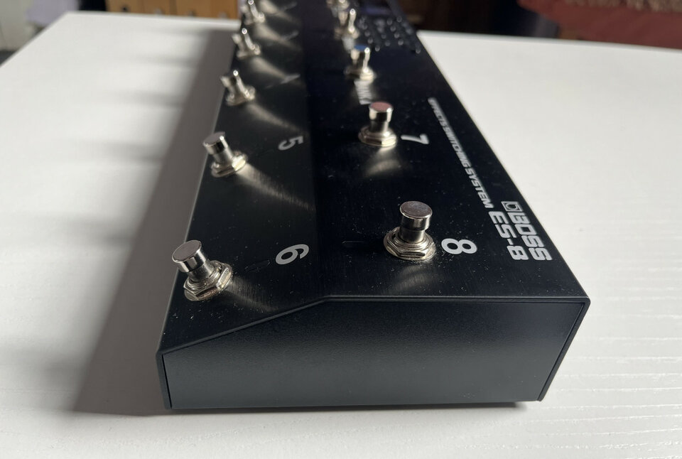 Boss ES-8 Effects Switching System