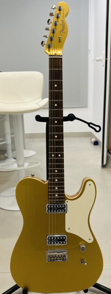 Fender Limited Edition Cabronita Telecaster Aztec Gold TV Jones