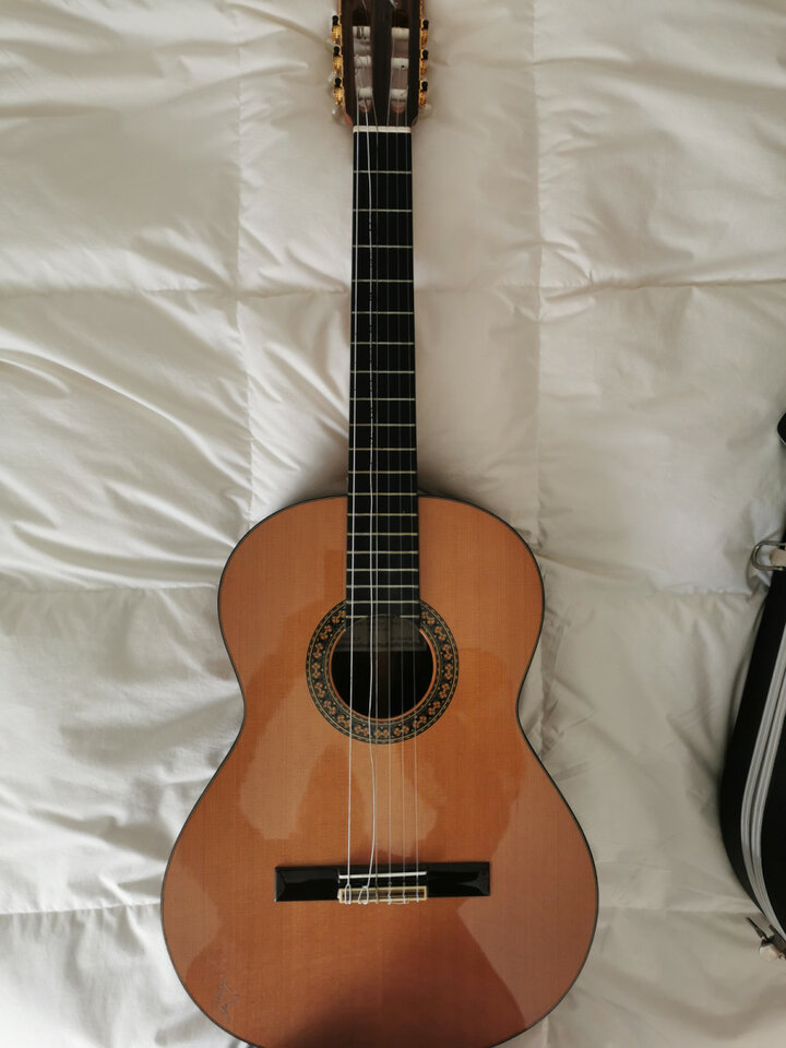 Vendo clásica Alhambra 5P