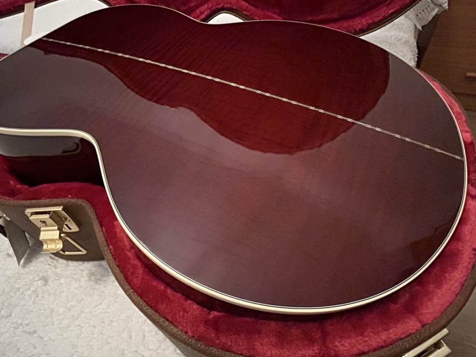 Gibson SJ-200 Standard Autumn Burst 2024. de segunda mano · Foto 3 de 10 · Granada · 3900 €