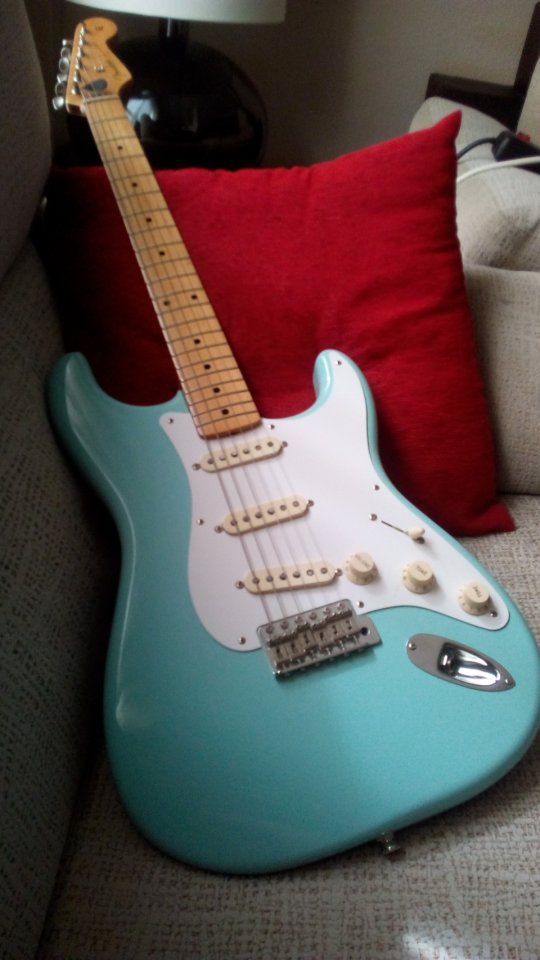 Fender Stratocaster, Classic 50, Daphne Blue por Fender Telecaster
