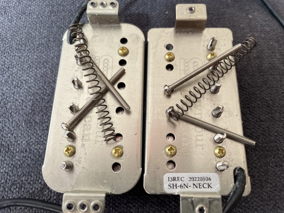 Set Pastillas Seymour Duncan Distortion de segunda mano · Foto 4 de 4 · Madrid · 149 €