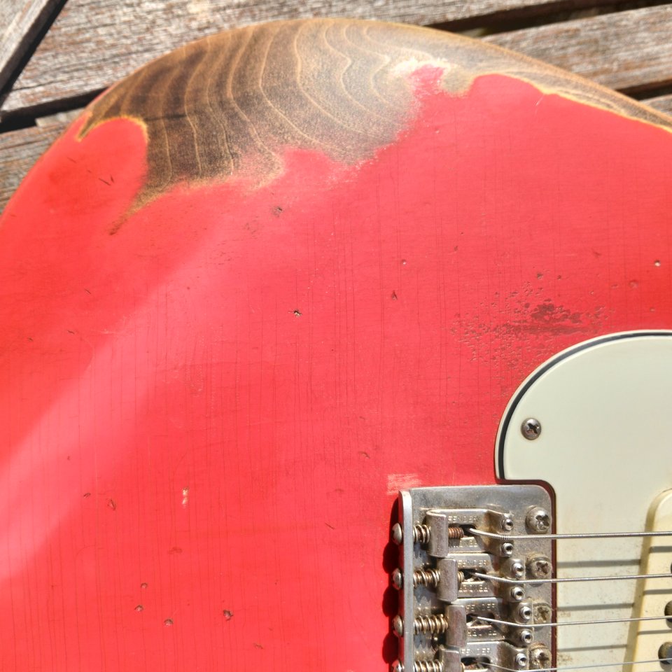 Stratocaster Bad Dog Custom Guitars de segunda mano · Foto 10 de 10 · Illes Balears · 1400 €