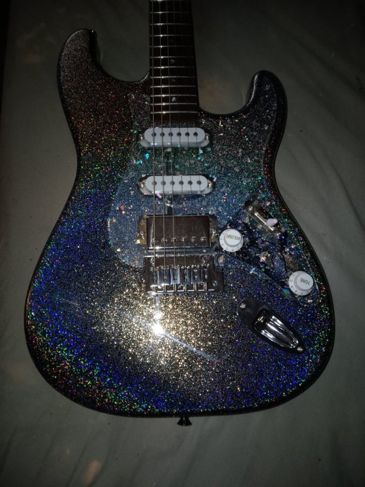 Guitarra eléctrica mooer de segunda mano · Foto 4 de 4 · Zaragoza · 250 €