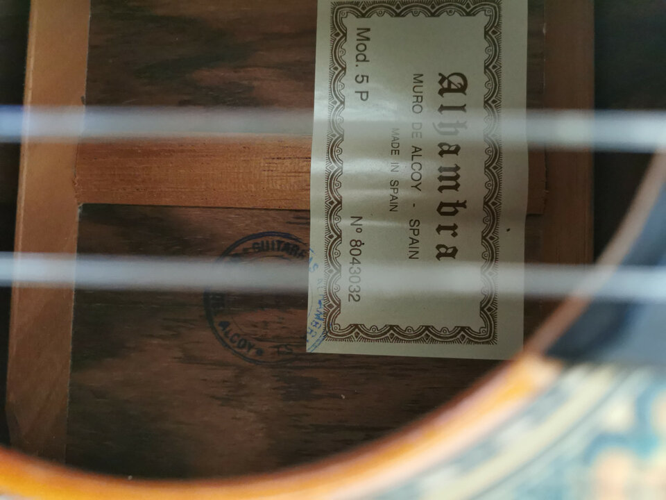 Vendo clásica Alhambra 5P
