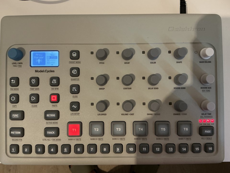 Elektron Model Cycles de segunda mano · Foto 1 de 5 · Málaga · 215 €