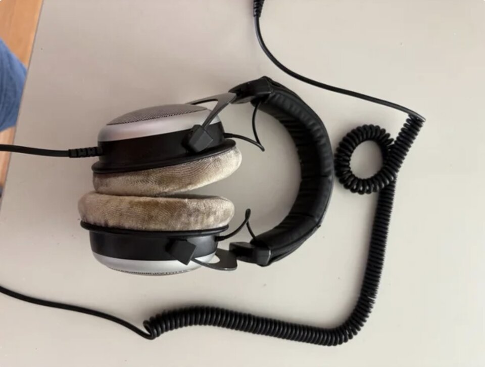 Auriculares Beyerdynamic DT880 Pro