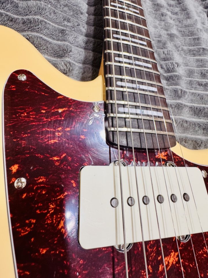 Sire Larry Carlton J3 Vintage White de segunda mano · Foto 5 de 10 · SC Tenerife · 210 €