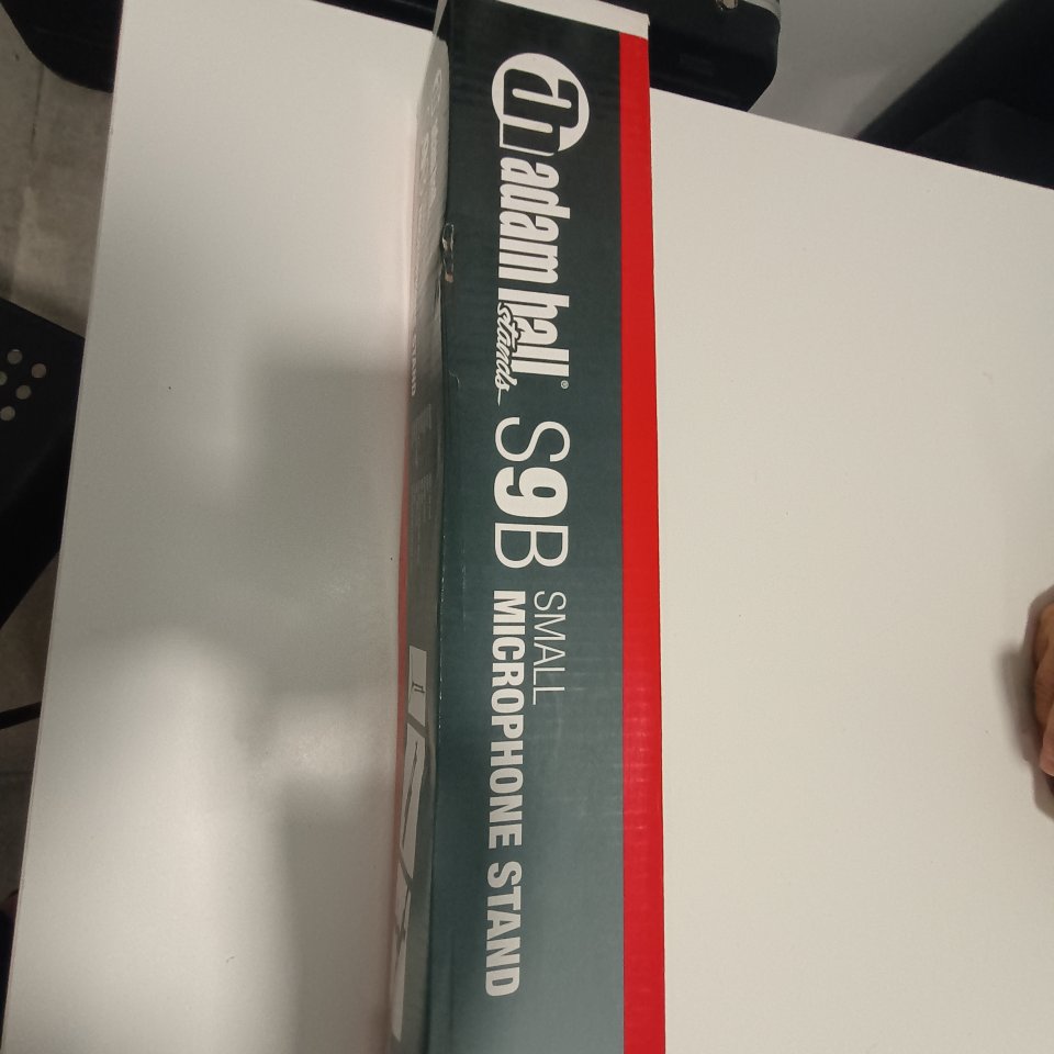Pie de Micro de segunda mano · Foto 3 de 3 · Málaga · 20 €