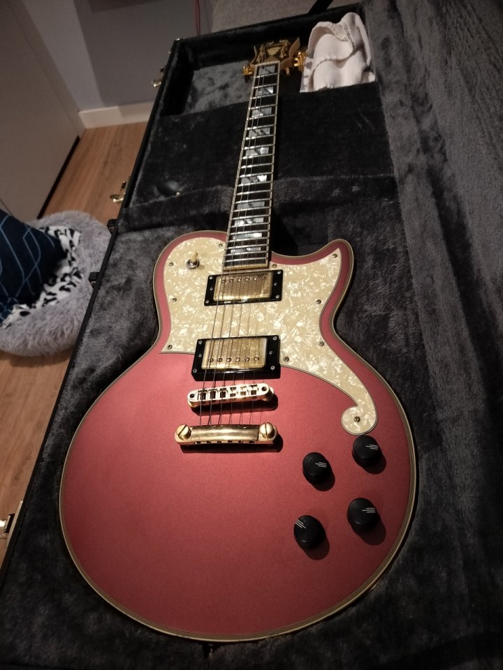 D'Angelico de Luxe de segunda mano · Foto 1 de 4 · Valencia · 900 €