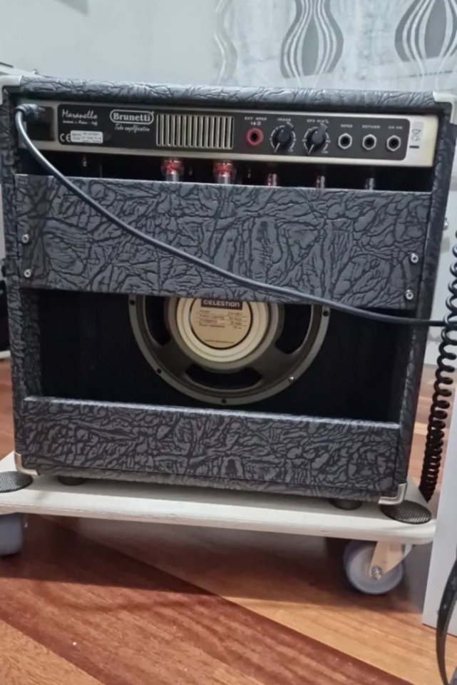 Brunetti Manarello 20W class A