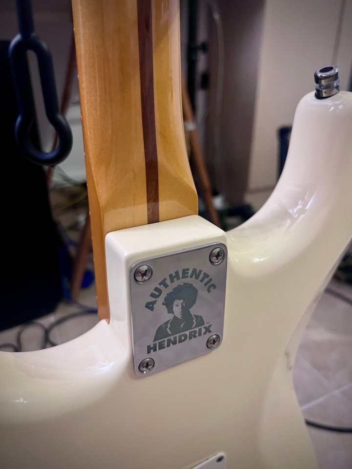 Fender® STRATOCASTER Jimi Hendrix de segunda mano · Foto 7 de 10 · Badajoz · 900 €
