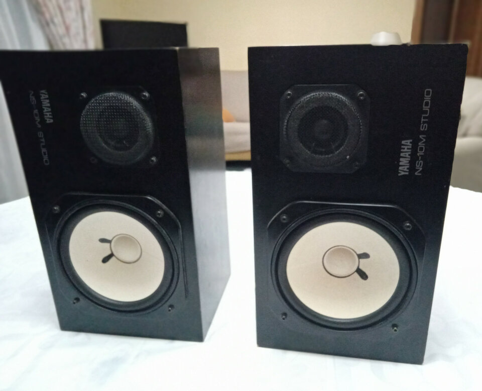 ENVIO INCLUIDO Yamaha NS-10 + 2 etapas Sony MU-A051