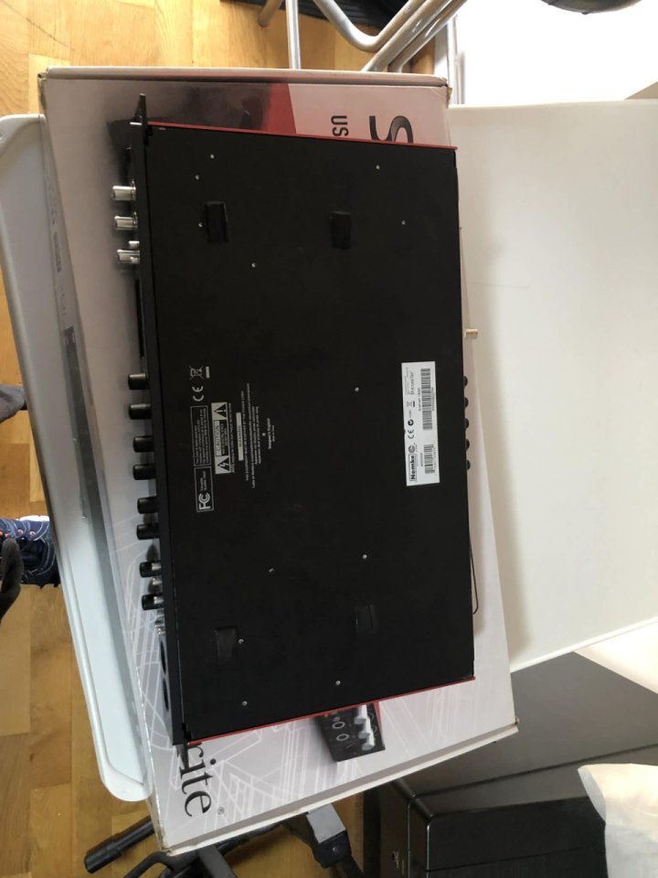 Focusrite 18i20  1ºgen  (envl incluid.)