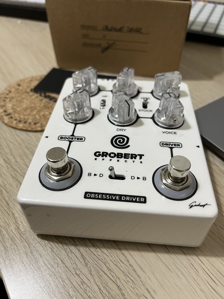 Grobert Obsessive Driver y Thorpy The Dane MKII