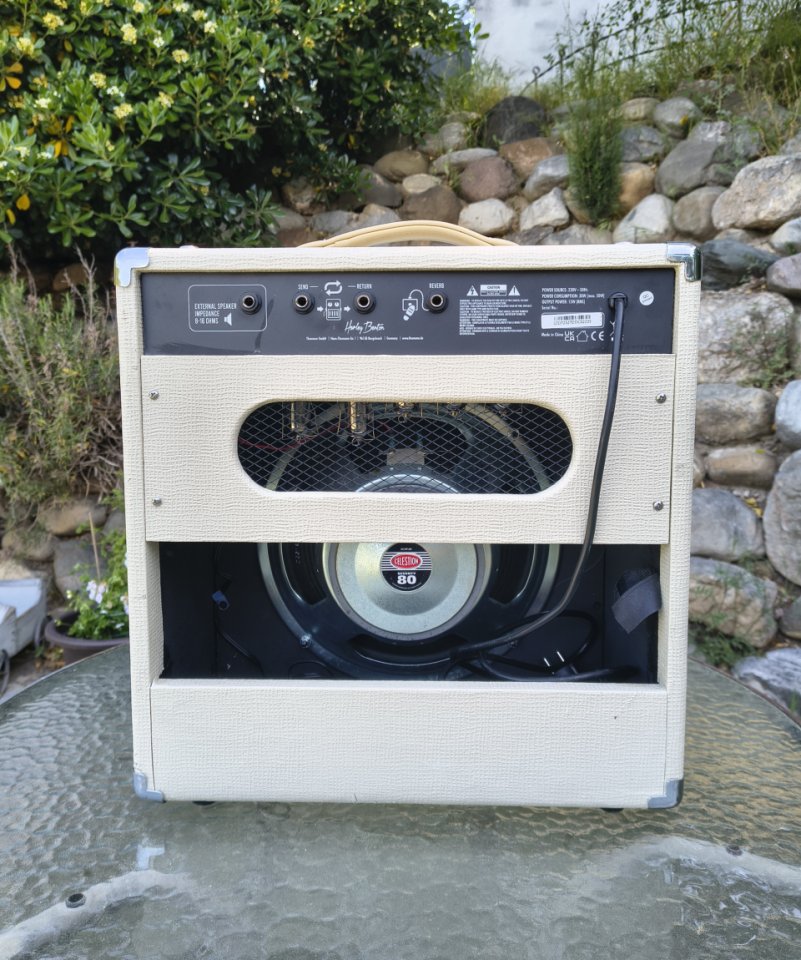 Harley Benton Tube15 de segunda mano · Foto 2 de 2 · Barcelona · 150 €