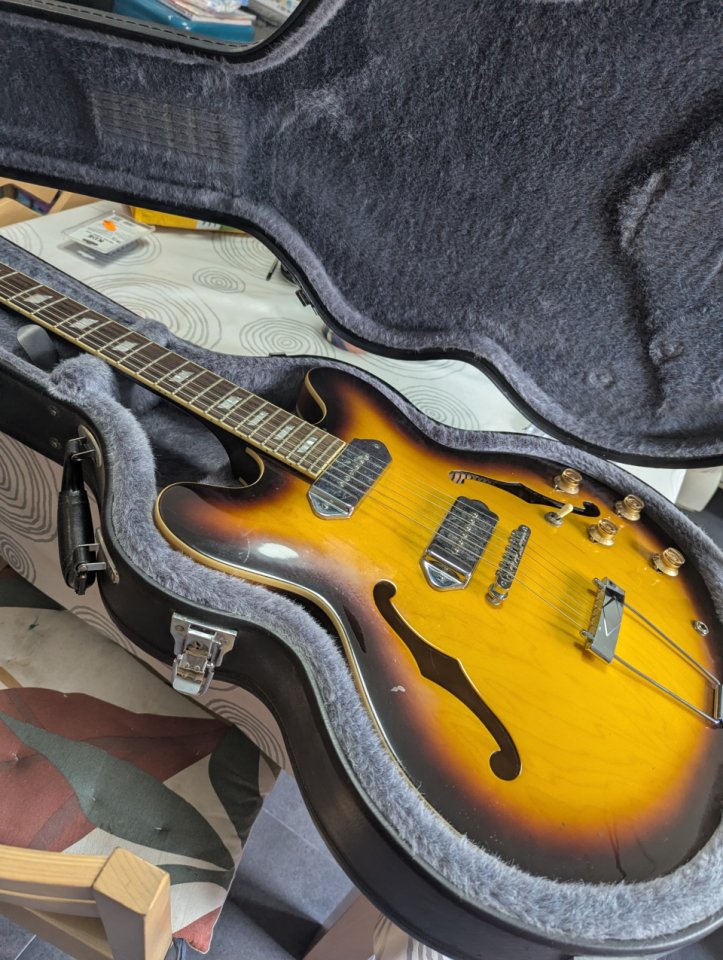 Epiphone Casino VS (Korea 2007) + estuche de segunda mano · Foto 3 de 10 · Valencia · 550 €