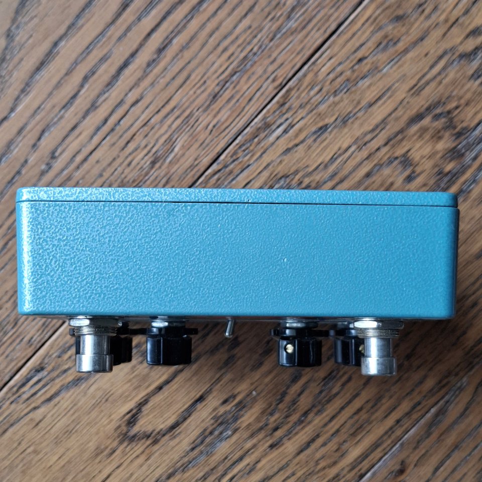 Keeley Electronics Monterey Rotary / Fuzz / Vibe / Harmonic Wah de segunda mano · Foto 6 de 9 · Valencia · 279 €