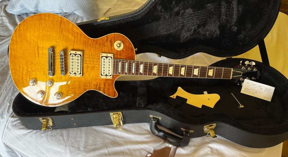 *OFERTON*Heritage H-150 Les Paul Standard Dirty Lemon Burst de segunda mano · Foto 1 de 10 · Murcia · 2100 €