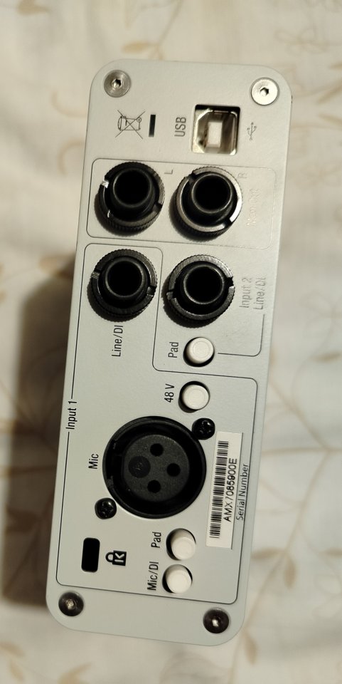 Mbox 2 mini de segunda mano · Foto 2 de 2 · Madrid · 20 €
