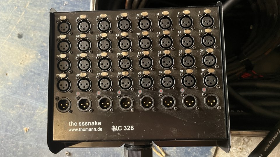 Cajetín escenario 32/8 de segunda mano · Foto 1 de 2 · Madrid · 175 €