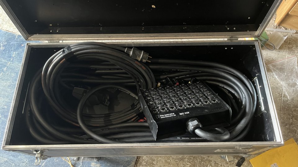 Cajetín escenario 32/8 de segunda mano · Foto 2 de 2 · Madrid · 175 €