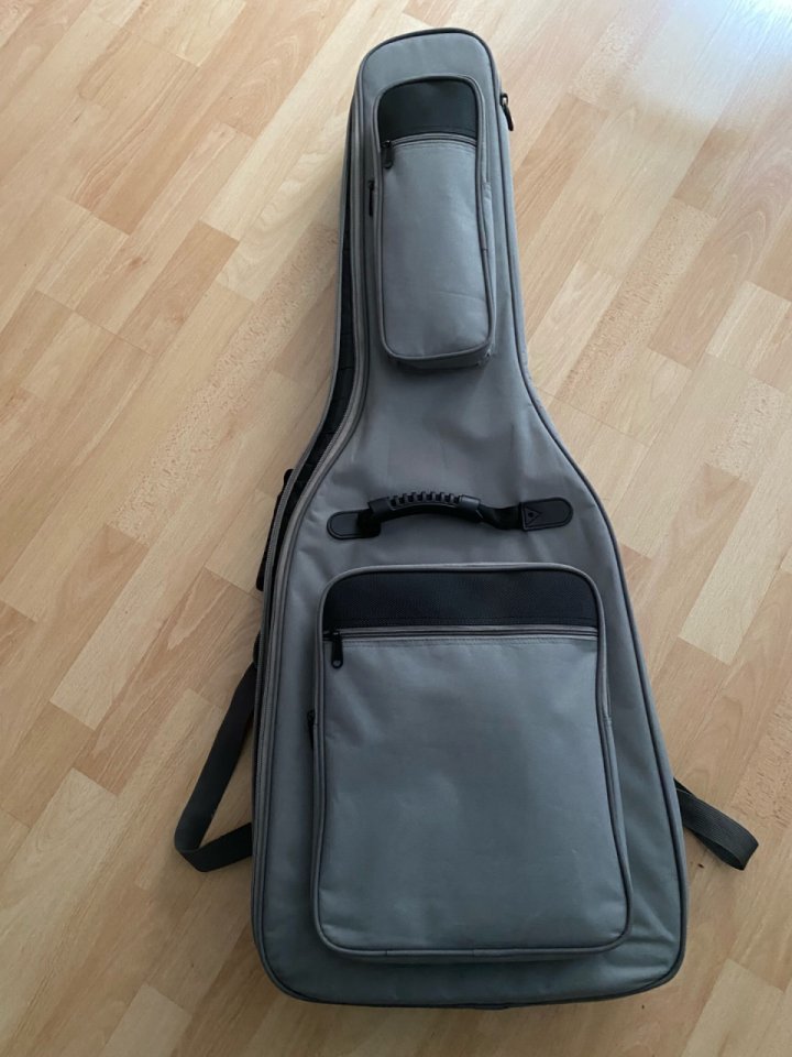 Funda acolchada Ashton ARM2000