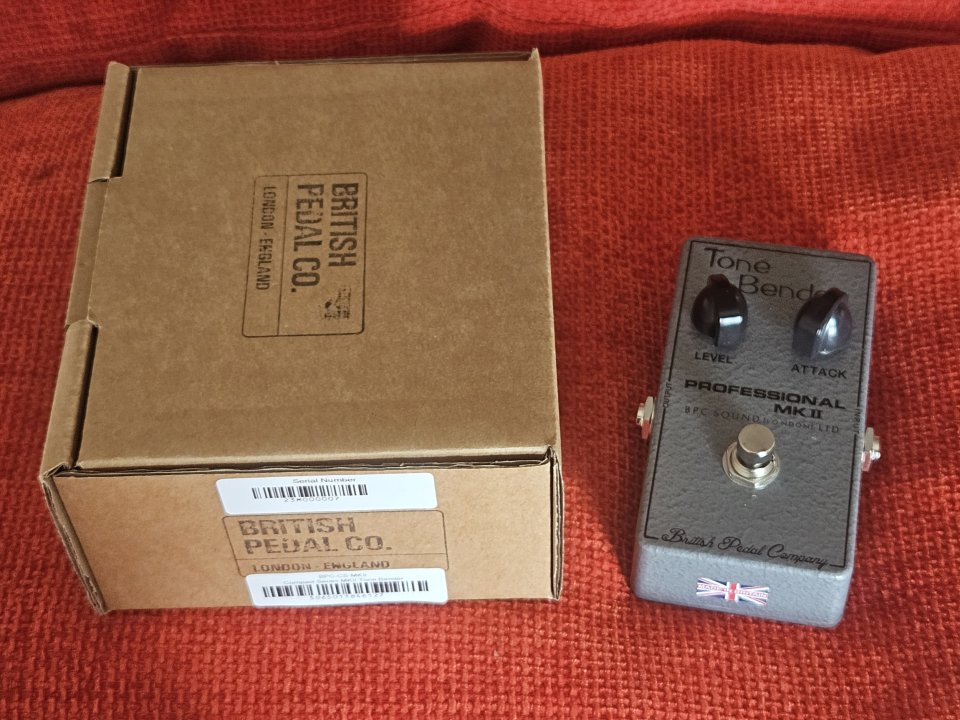British Pedal Company Compact Series MKII Tone Bender OC81D de segunda mano · Foto 8 de 10 · Alicante · 200 €