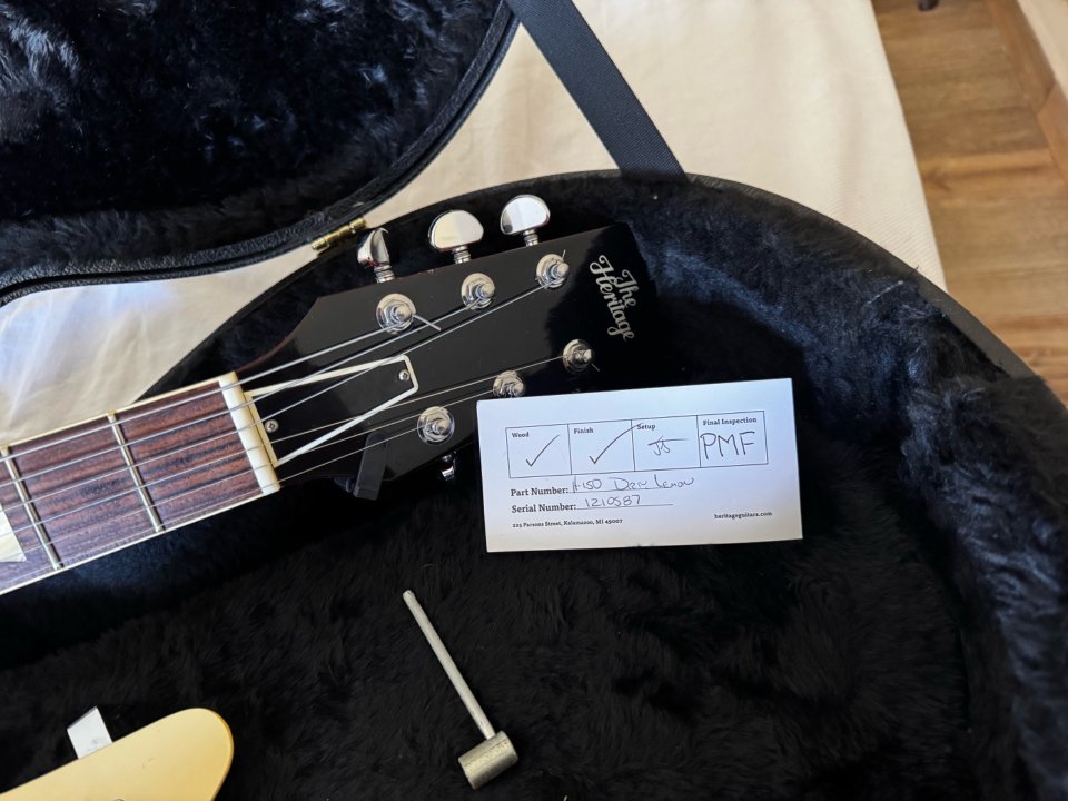 *OFERTON*Heritage H-150 Les Paul Standard Dirty Lemon Burst de segunda mano · Foto 4 de 10 · Murcia · 2100 €